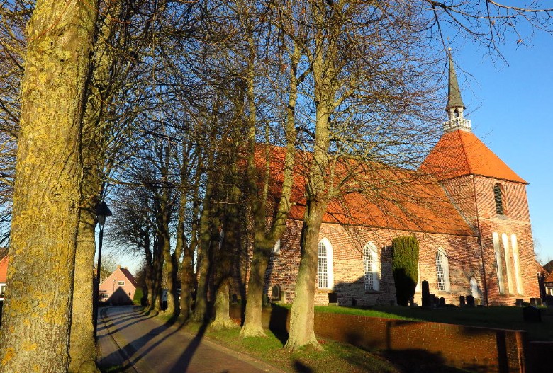 Kirche Rysum